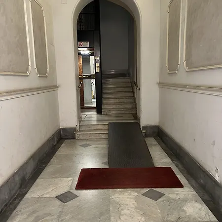 Residenza Giulia Al Colosseo Penzion Řím