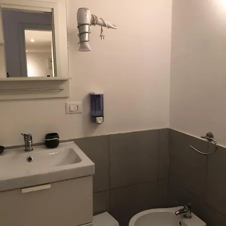 Residenza Giulia Al Colosseo Affittacamere 3*